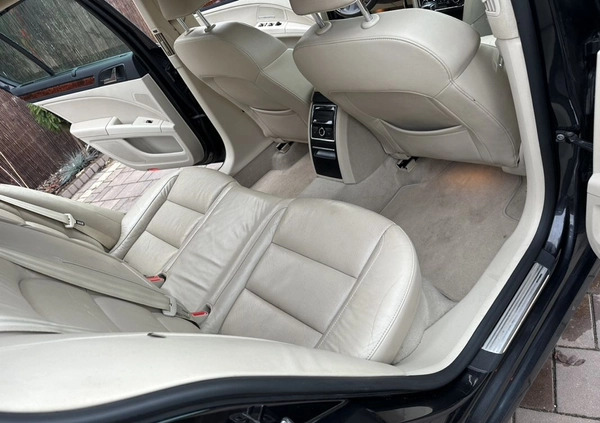 Skoda Superb cena 30000 przebieg: 326000, rok produkcji 2011 z Warszawa małe 277